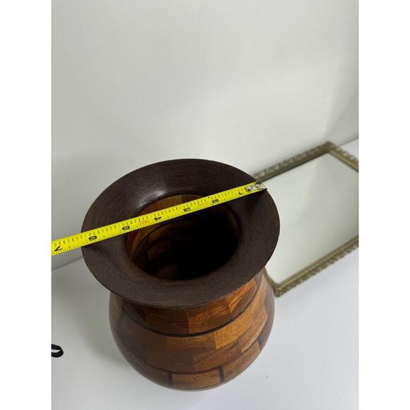 Stunning Large Vintage Segmented Wood Vase - Picture 5 of 8